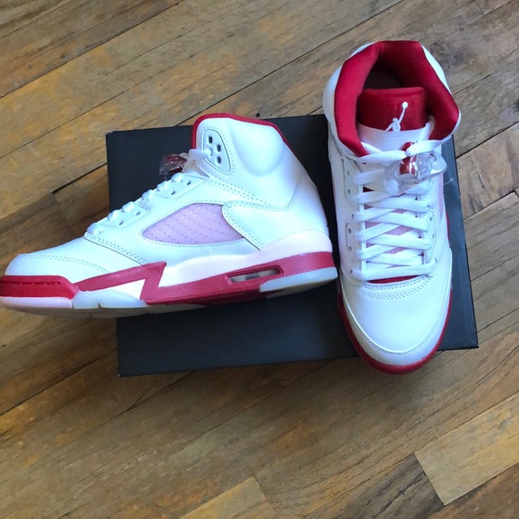 retro 5 pink and red